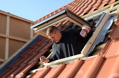 Pose de fenêtres de toit Velux à Thionne